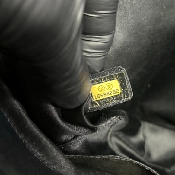 CHANEL Quilted Caviar CC Grand Shopping Tote - Picture 14 of 16